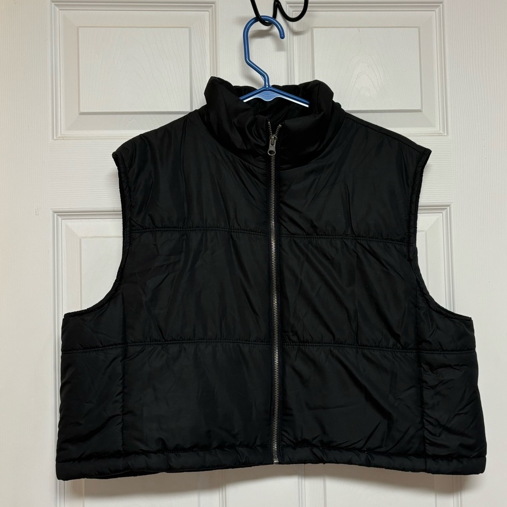 Cropped Vest